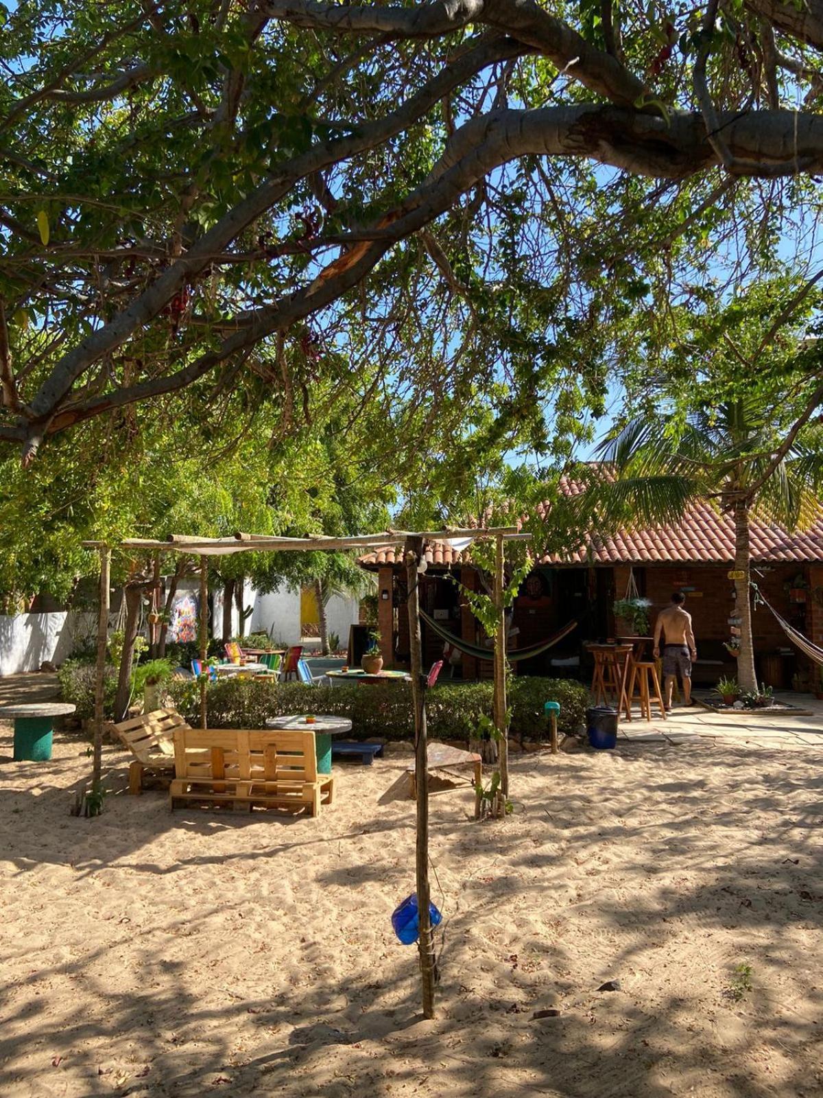Canoa Roots Hostel & Camping Canoa Quebrada Exterior photo